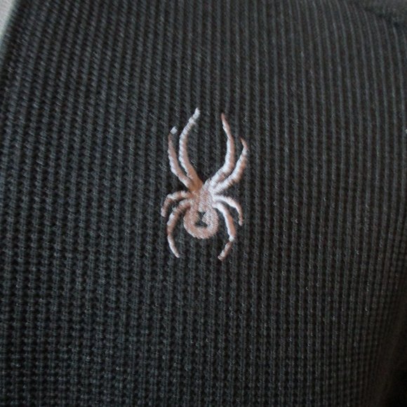 Mens  SPYDER Ski Snowboard Winter Thermal Top Sweater Pullover BLACK Turtleneck - Picture 2 of 5